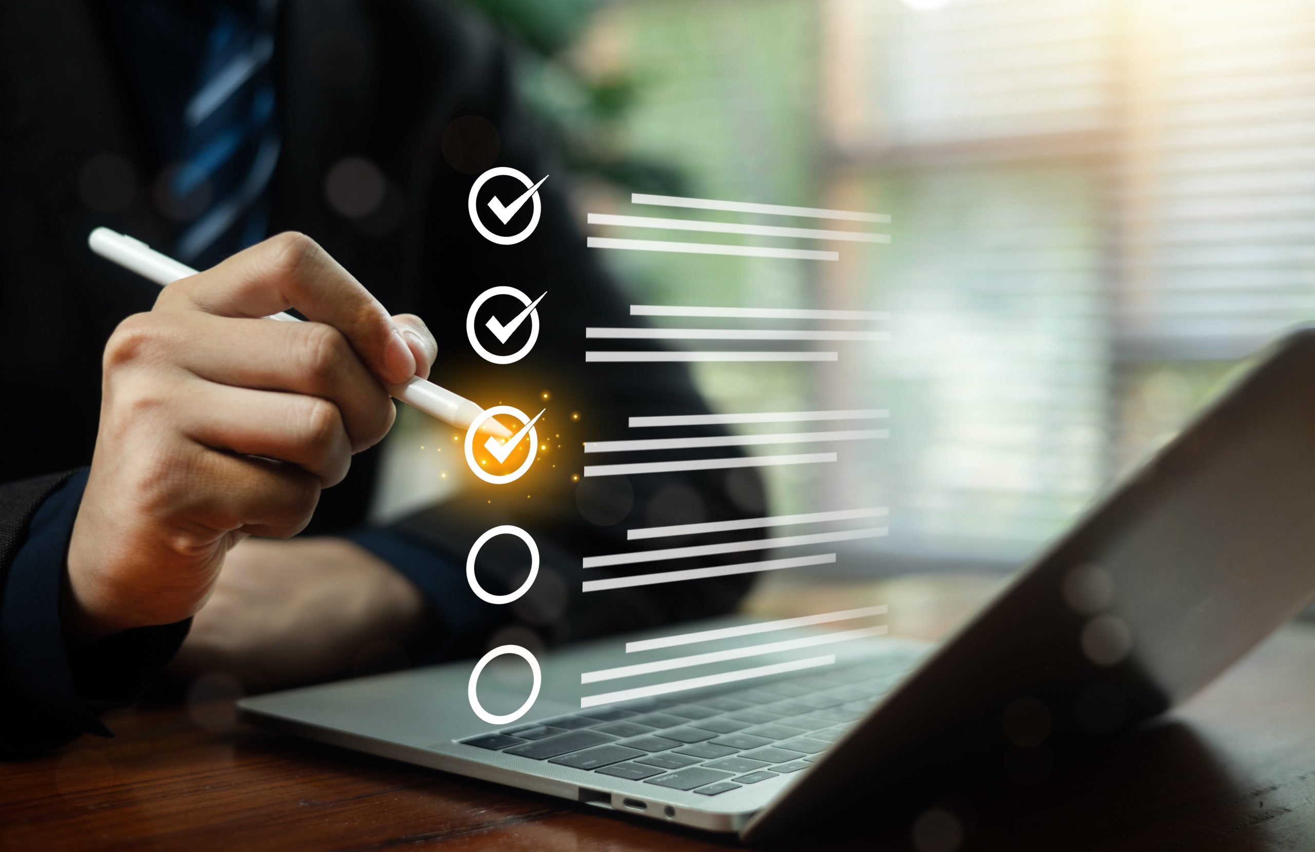 Online,Checklist,And,Approval,Concept,With,Businessman,Using,Digital,Pen